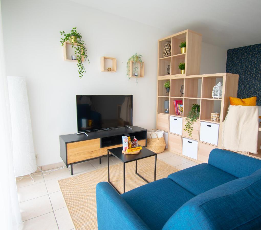 Studio Charmant Cergy Le Haut Au Pied De La Gare ! Parking Prive !公寓 外观 照片